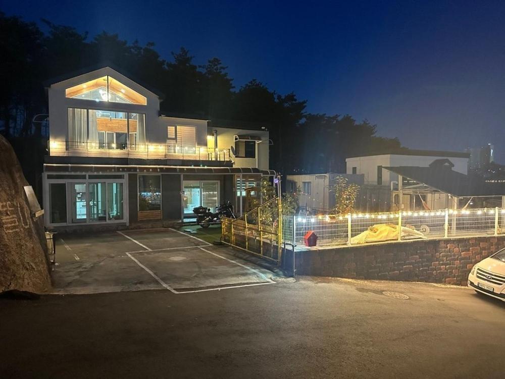 Sokcho Ulsanbawi Bed And Breakfast Εξωτερικό φωτογραφία